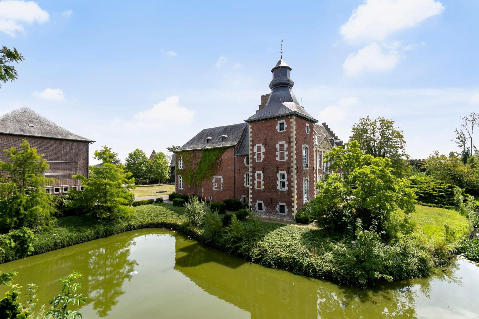 Chateau De